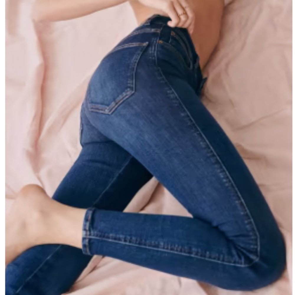 Sézane. Size 24. Perfect Slim Stretchy Skinny Ankle Jeans Dark Blue Denim